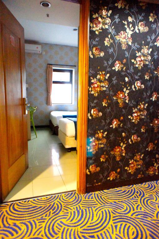 Mine Home Hotel Bandung Eksteriør bilde
