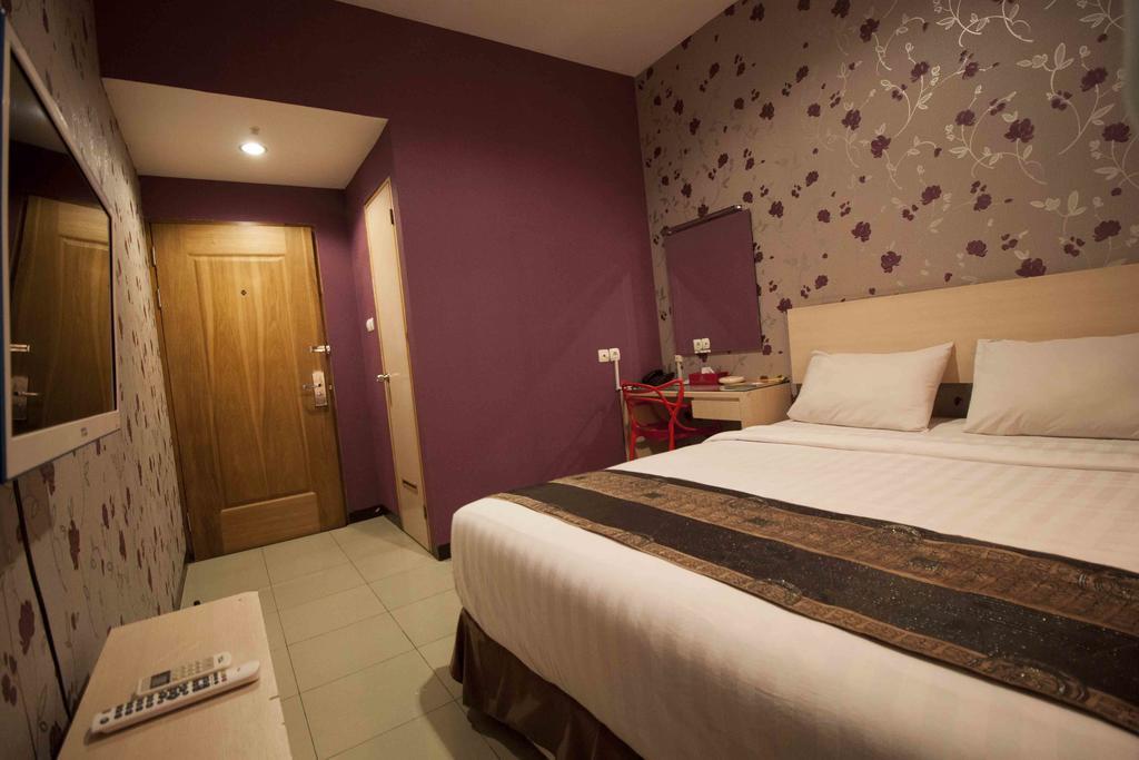 Mine Home Hotel Bandung Rom bilde